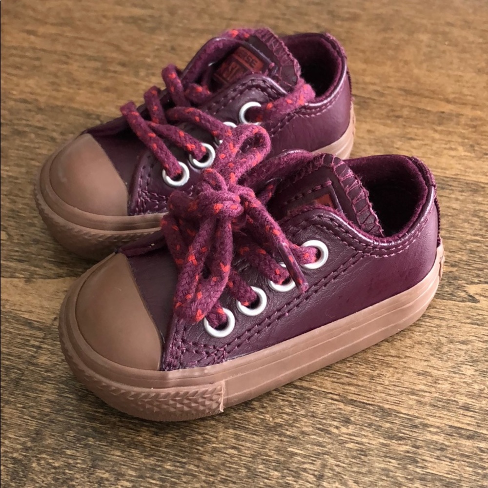 Baby purple converse